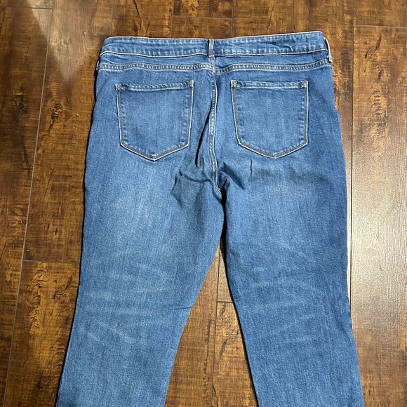 Old Navy Straight Jeans - Picture 2 of 2